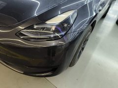 Tesla Model Y Rear-Wheel Drive - ფოტო 18
