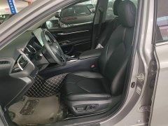Toyota Camry 2.0G Luxury - ფოტო 15