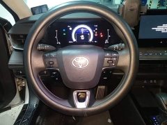 Toyota Camry 2.0E Elite Edition - ფოტო 11
