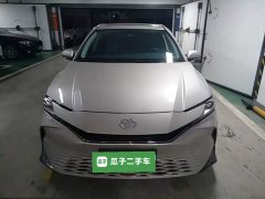 Toyota Camry 2.0E Elite Edition - ფოტო 3
