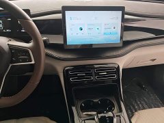 BYD Qin PLUS Glory Edition DM-i 55KM Leading - ფოტო 13