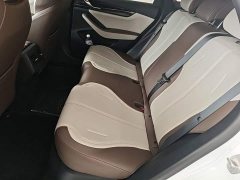 BYD Qin PLUS Glory Edition DM-i 55KM Leading - ფოტო 17