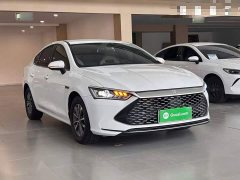 BYD Qin PLUS Glory Edition DM-i 55KM Leading - ფოტო 4