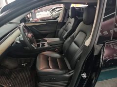 Tesla Model Y Rear-Wheel Drive - ფოტო 15