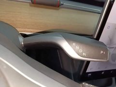 Tesla Model Y Long Range All-Wheel Drive - ფოტო 14