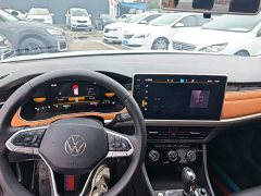 Volkswagen Bora 200TSI DSG Comfort Edition - ფოტო 10