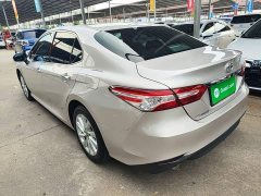 Toyota Camry 2021 2.0G Luxury - ფოტო 5