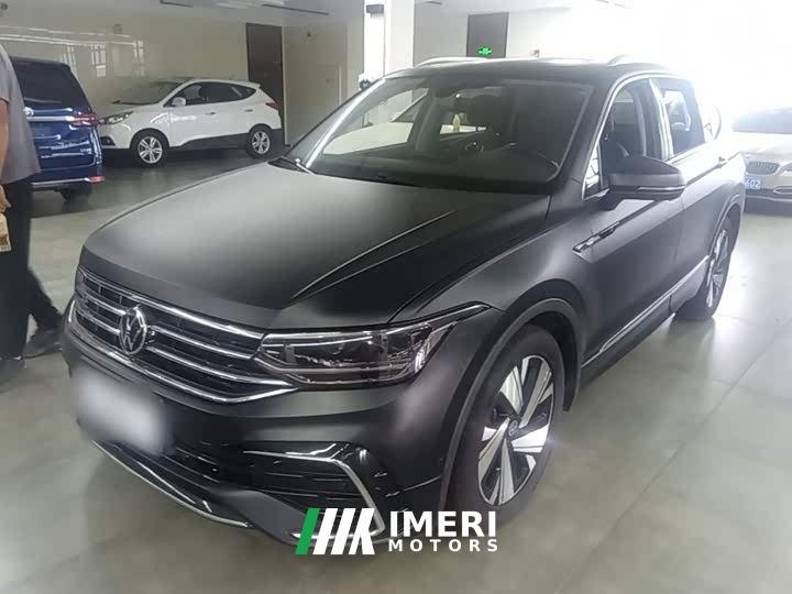 Volkswagen Tiguan L Facelift 330TSI Automatic FWD R-Line Comfort Edition