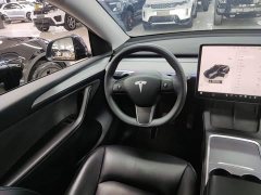 Tesla Model Y Rear-Wheel Drive - ფოტო 11