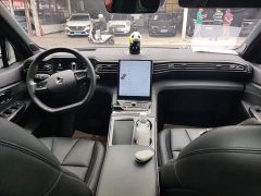 NIO ES8 2020 580KM Six-Seater - ფოტო 10
