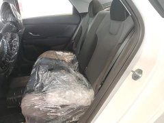 Hyundai Elantra 2023 1.5L CVT GLS Leading Edition - ფოტო 17