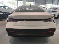Hyundai Elantra 2023 1.5L CVT GLS Leading Edition - ფოტო 6