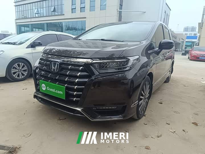 Honda Odyssey 2.0L e:HEV Premium - ავტომობილი ჩინეთიდან