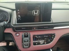 Honda Odyssey 2.0L e:HEV Premium - ფოტო 13