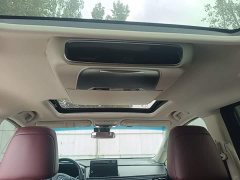 Honda Odyssey 2.0L e:HEV Premium - ფოტო 18