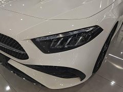 Mercedes-Benz A-Class Facelift A 200 L Fashion Edition - ფოტო 18