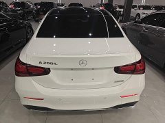 Mercedes-Benz A-Class Facelift A 200 L Fashion Edition - ფოტო 4