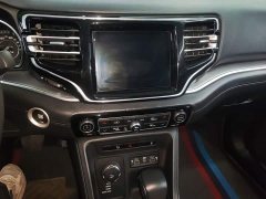 Jeep Grand Commander 2020 2.0T AWD Elite - ფოტო 13