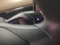 Tesla Model Y Rear-Wheel Drive - ფოტო 14