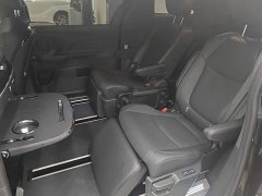 Toyota Sienna 2.5L Hybrid AWD Premium - ფოტო 17