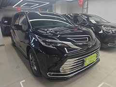 Toyota Sienna 2.5L Hybrid AWD Premium - ფოტო 4