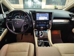 Toyota Alphard 2021 Hybrid 2.5L Premium Edition - ფოტო 10