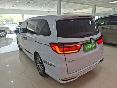Honda Odyssey 2024 2.0L e:HEV Luxury - ფოტო 5