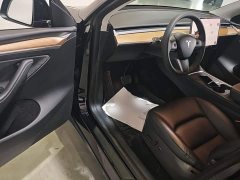 Tesla Model Y Long Range All-Wheel Drive - ფოტო 16