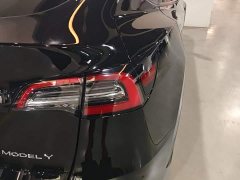 Tesla Model Y Long Range All-Wheel Drive - ფოტო 8
