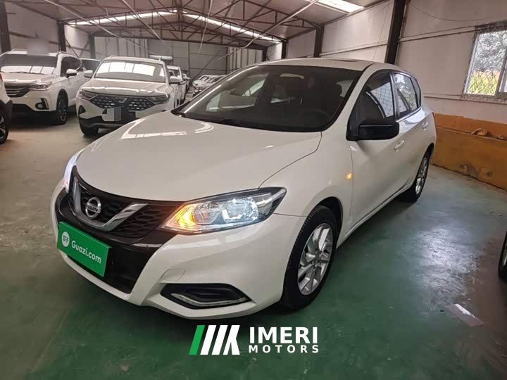 Nissan Qida TIIDA 1.6L CVT Cool Dynamic Edition