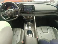 Hyundai Elantra 2023 1.5L CVT GLX Elite - ფოტო 10