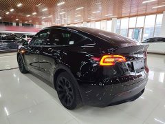 Tesla Model Y Standard Range RWD - ფოტო 5