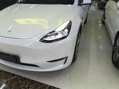 Tesla Model Y Long Range All-Wheel Drive - ფოტო 18
