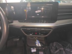 Volkswagen Lingdu L 280TSI DSG Dazzling Red Edition - ფოტო 13