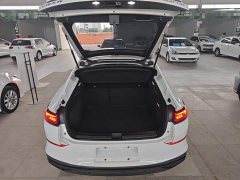 Volkswagen Lingdu L 280TSI DSG Dazzling Red Edition - ფოტო 19