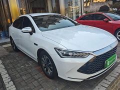 BYD Qin PLUS 2024 Glory Edition DM-i 55KM Leading - ფოტო 4