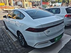 BYD Qin PLUS 2024 Glory Edition DM-i 55KM Leading - ფოტო 5