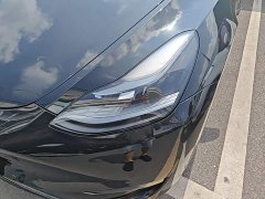Tesla Model Y Long Range All-Wheel Drive - ფოტო 18