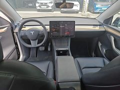 Tesla Model Y Long Range All-Wheel Drive - ფოტო 6