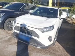 Toyota RAV4 2021 2.0L CVT AWD Fashion Plus Edition - ფოტო 2