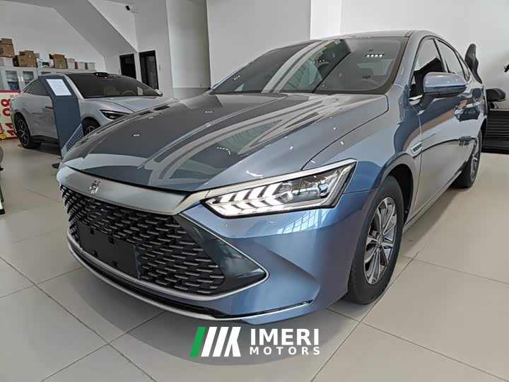 BYD Qin PLUS Glory Edition DM-i 55KM Leading - ავტომობილი ჩინეთიდან