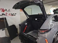 Volkswagen ID.UNYX Yuzhong Yuz06 2024 Pro Long Range Edition - ფოტო 19