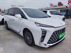 Buick GL8 New Energy Luzun Respect Edition 7-Seater - ფოტო 4