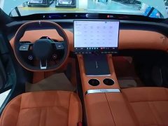 Xiaomi YU7 Four-Wheel Drive Pro - ფოტო 10