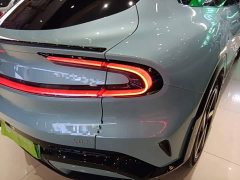 Xiaomi YU7 Four-Wheel Drive Pro - ფოტო 8