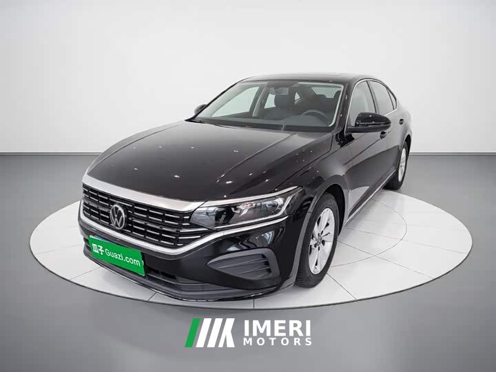 Volkswagen Passat Outstanding Edition 280TSI Business Version