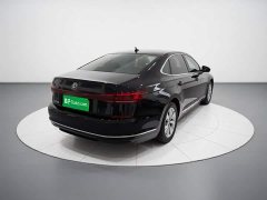 Volkswagen Passat Outstanding Edition 280TSI Business Version - ფოტო 7