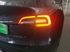 Tesla Model Y Rear-Wheel Drive - ფოტო 8