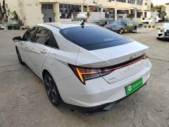 Hyundai Elantra 1.5L CVT Luxury - ფოტო 5