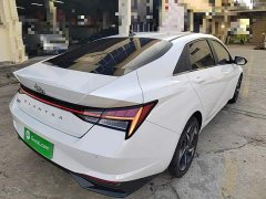 Hyundai Elantra 1.5L CVT Luxury - ფოტო 7